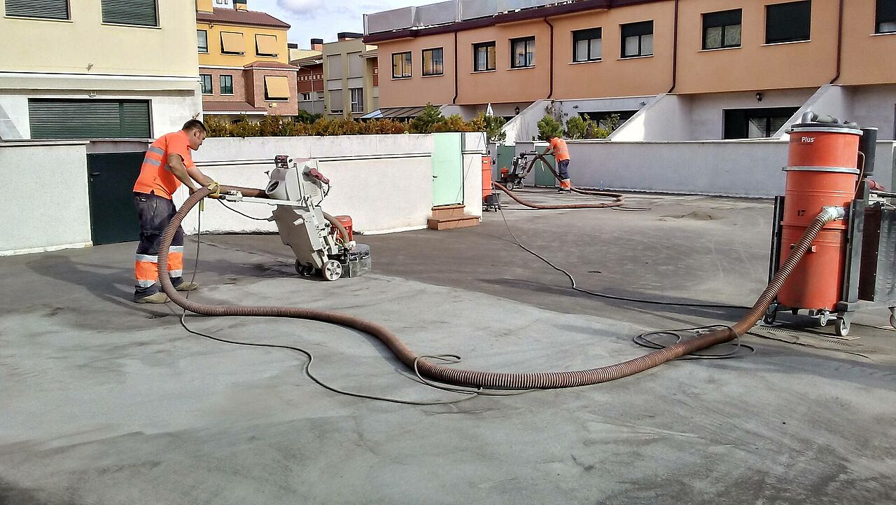 Pulido del asfalto fundido